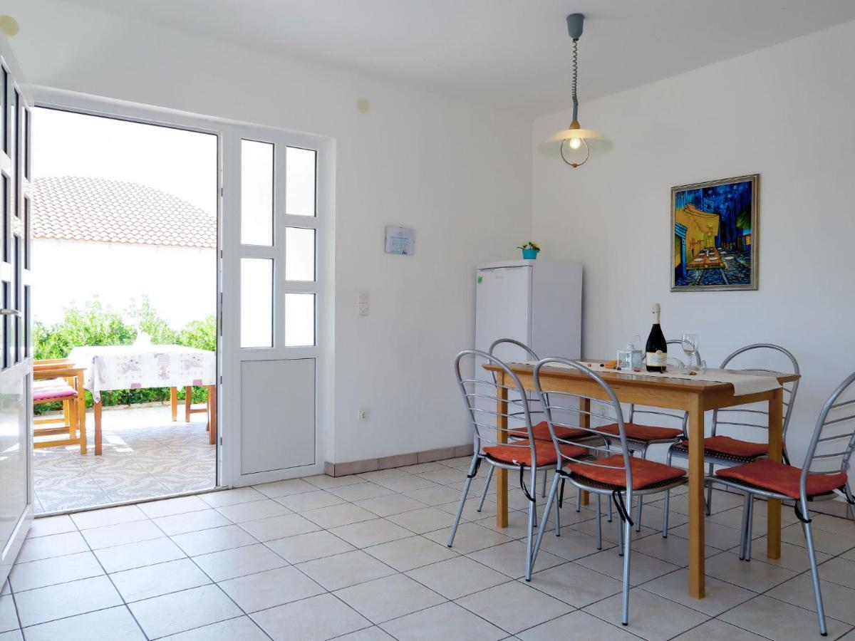 Apartment Andrea - Rab102 By Interhome Barbat na Rabu Экстерьер фото